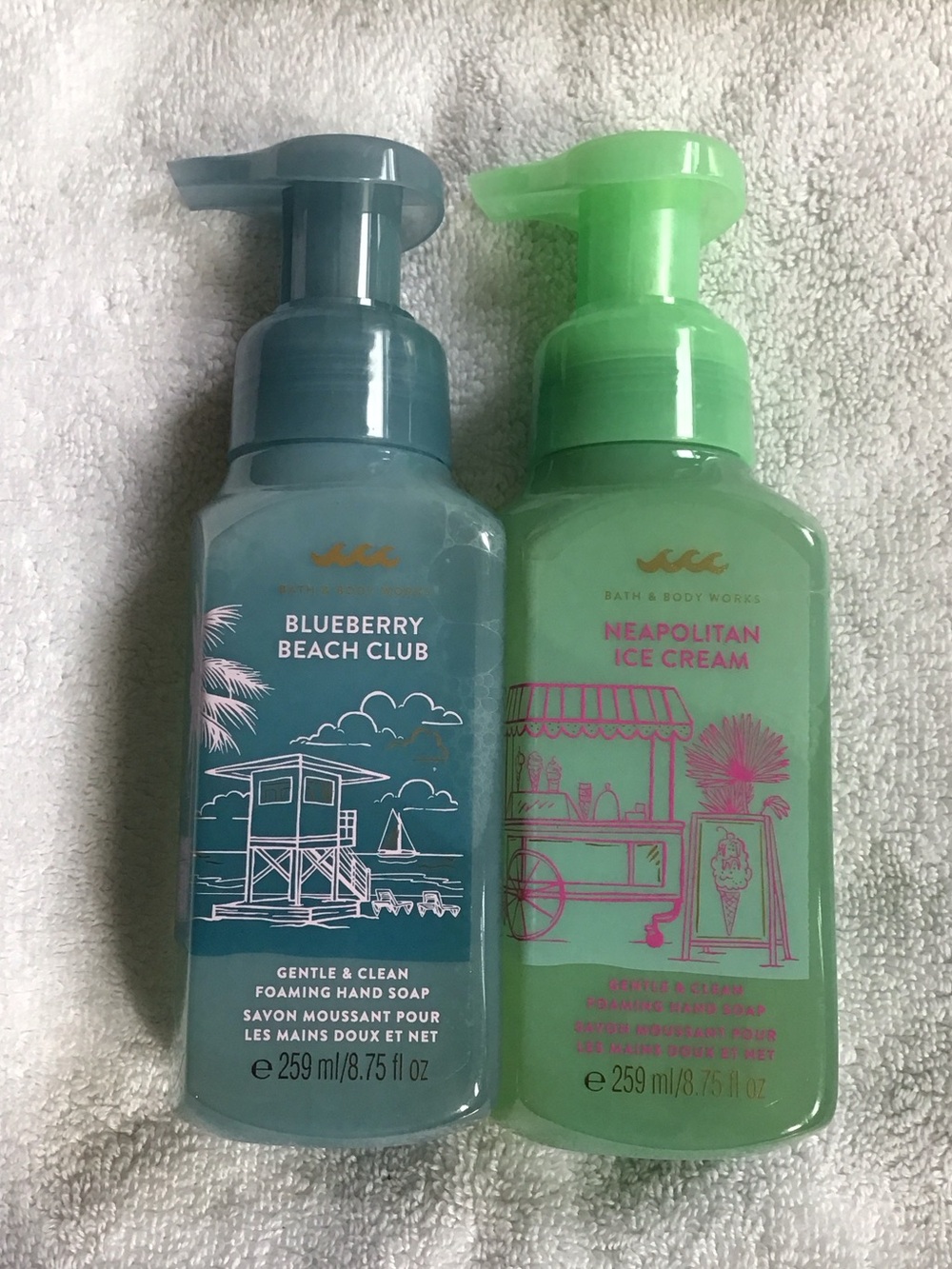 Bundle of 2 Bath & Body Works foaming hand soap